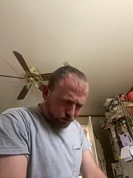 Snapshot of smokeymt420 chatting on 02-16-25, 04:53 smokeymt420 online show from 02-16-25, 04:53