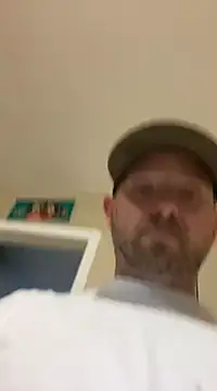 Snapshot of smokeymt420 chatting on 03-04-25, 05:00 smokeymt420 online show from 03-04-25, 05:00