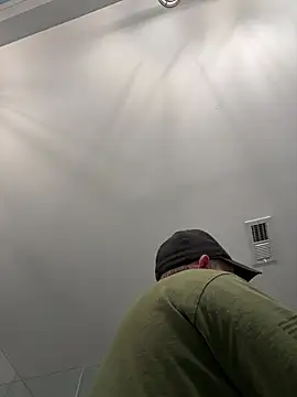 smokeymt420 online show from 05-10-26, 08:25
