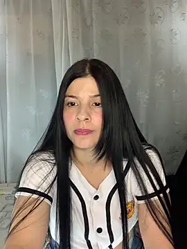 Estefani 32 online show from 05-09-26, 06:02