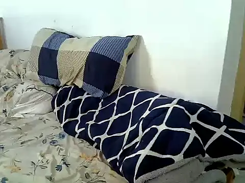 purplescarlet online show from 06-14-26, 02:24