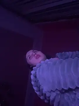 Flossy Vettie online show from 02-25-25, 10:50