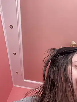 Flossy Vettie online show from 03-01-25, 11:39