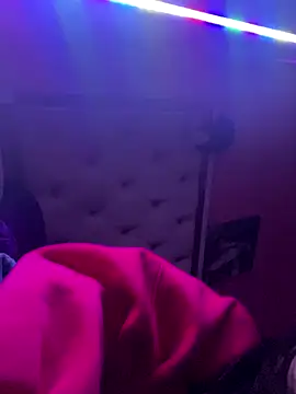 Flossy Vettie online show from 10-30-25, 12:34