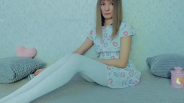 YourCaramel online show from 02-16-25, 05:04