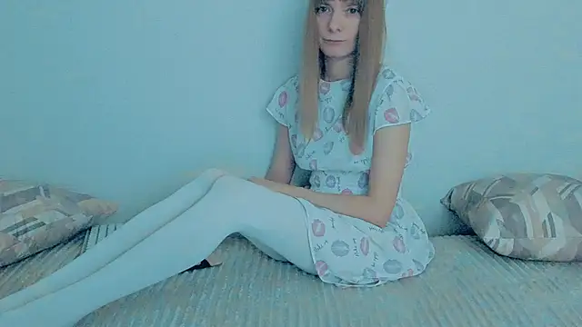 YourCaramel online show from 11-04-25, 03:38