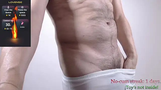 Snapshot of hxmisterh chatting on 09-13-25, 02:00 hxmisterh online show from 09-13-25, 02:00