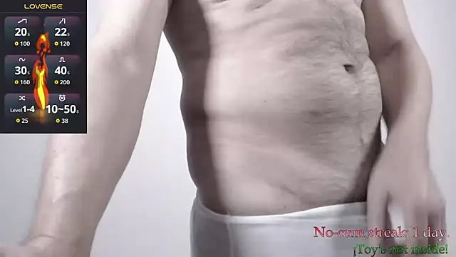 Snapshot of hxmisterh chatting on 09-19-25, 05:42 hxmisterh online show from 09-19-25, 05:42