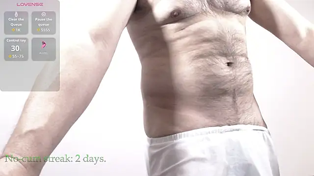 Snapshot of hxmisterh chatting on 10-13-25, 06:41 hxmisterh online show from 10-13-25, 06:41