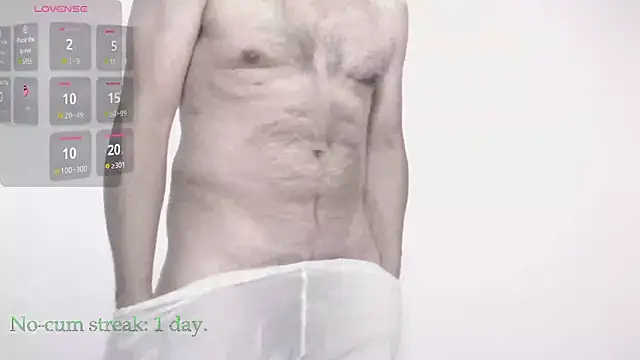 Snapshot of hxmisterh chatting on 10-24-25, 06:37 hxmisterh online show from 10-24-25, 06:37