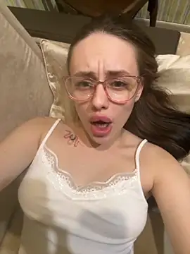 Lisaaan online show from 10-08-25, 11:13