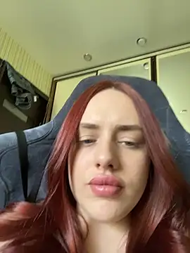 Lisaaan online show from 05-21-26, 10:22