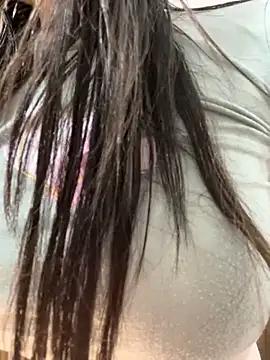 Snapshot of Emmily_19 chatting on 12-05-24, 01:58 Emmily 19 online show from 12-05-24, 01:58