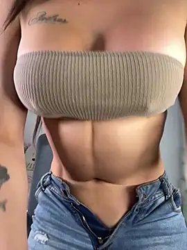 Snapshot of Emmily_19 chatting on 03-17-25, 11:54 Emmily 19 online show from 03-17-25, 11:54