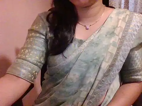 Pinky 4 online show from 01-18-26, 03:54