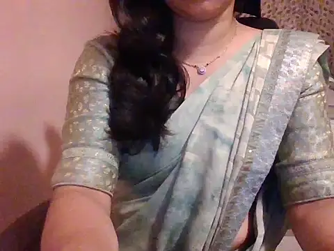 Snapshot of Pinky_4 chatting on 03-28-26, 11:15 Pinky 4 online show from 03-28-26, 11:15