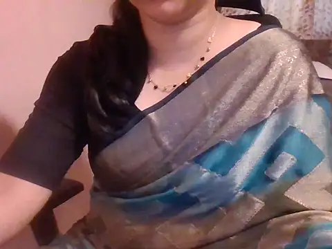 Snapshot of Pinky_4 chatting on 04-03-26, 05:05 Pinky 4 online show from 04-03-26, 05:05