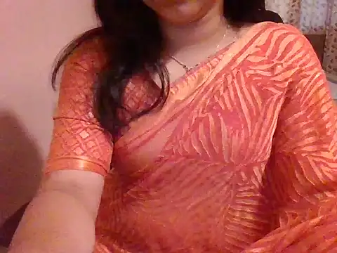 Snapshot of Pinky_4 chatting on 04-08-26, 05:18 Pinky 4 online show from 04-08-26, 05:18
