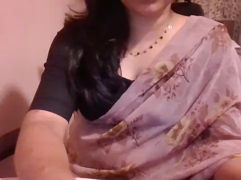Snapshot of Pinky_4 chatting on 04-10-26, 03:17 Pinky 4 online show from 04-10-26, 03:17