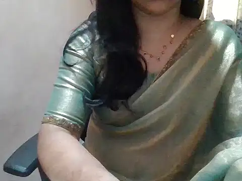 Snapshot of Pinky_4 chatting on 05-03-26, 11:38 Pinky 4 online show from 05-03-26, 11:38