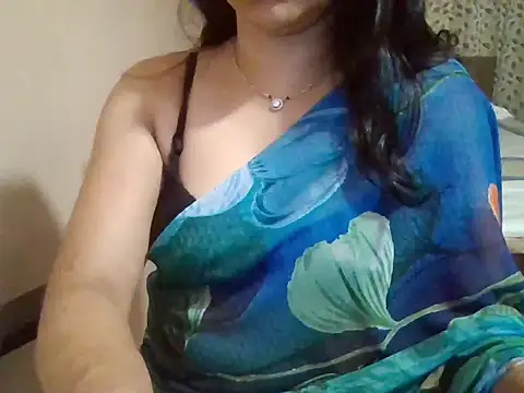 Snapshot of Pinky_4 chatting on 05-18-26, 06:25 Pinky 4 online show from 05-18-26, 06:25