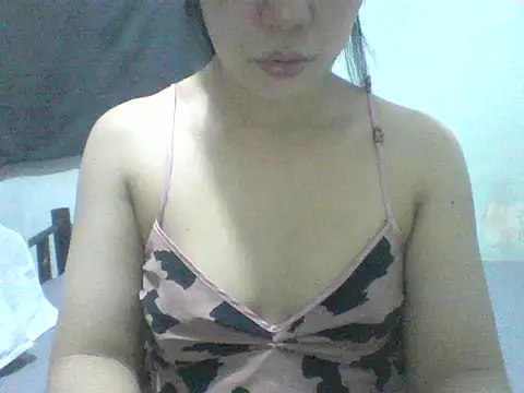 Snapshot of spankmybootyxxx chatting on 10-05-25, 10:24 spankmybootyxxx online show from 10-05-25, 10:24