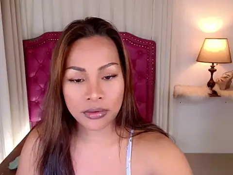 Snapshot of DreamLADYBOY chatting on 10-09-25, 01:03 DreamLADYBOY online show from 10-09-25, 01:03