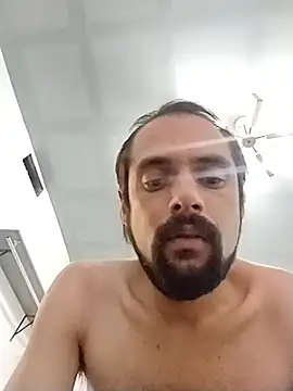 Snapshot of Brhama44 chatting on 12-20-25, 01:45 Brhama44 online show from 12-20-25, 01:45