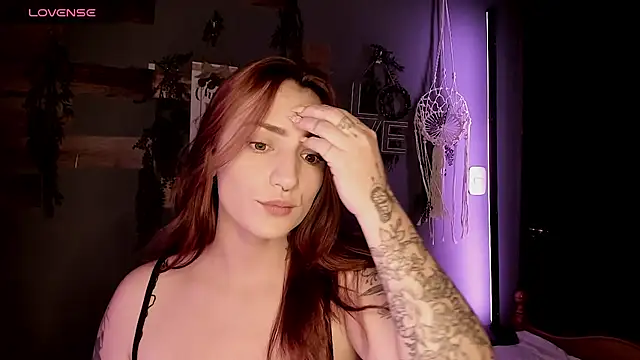 Snapshot of solangell chatting on 02-17-26, 08:00 solangell online show from 02-17-26, 08:00