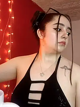 IvonneT online show from 09-21-25, 11:28