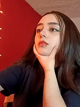 IvonneT online show from 10-20-25, 12:00