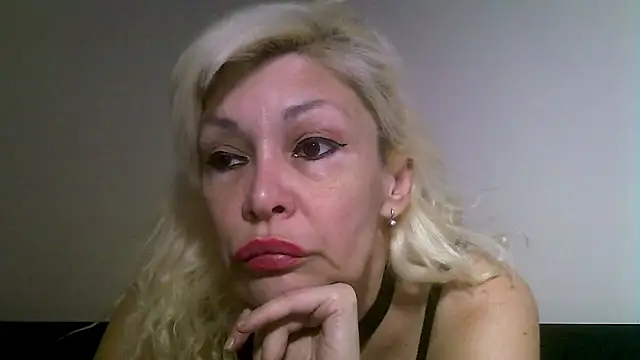 Snapshot of EvaaMina chatting on 04-23-26, 07:49 EvaaMina online show from 04-23-26, 07:49