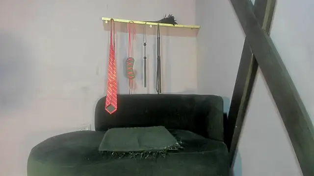 Snapshot of kathe_hot chatting on 05-25-26, 07:53 kathe hot online show from 05-25-26, 07:53