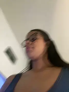 trianawhite online show from 03-04-26, 03:29