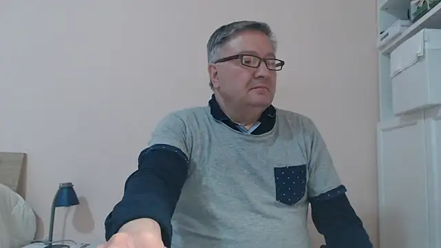 YOU6me online show from 03-14-25, 04:19