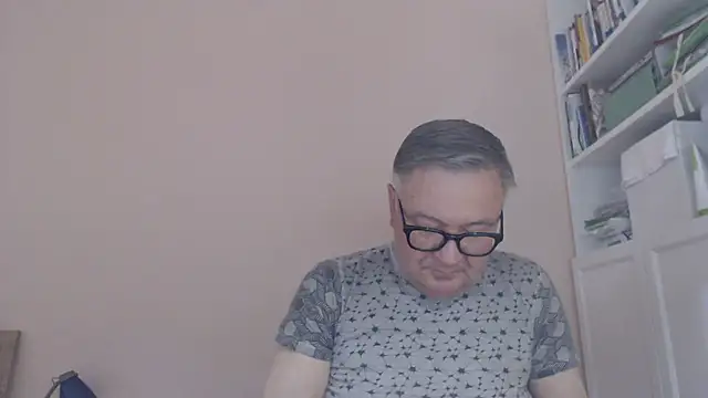 YOU6me online show from 06-24-26, 06:56