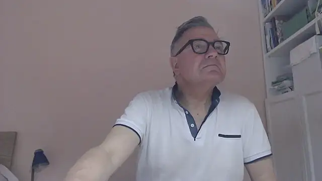 YOU6me online show from 06-26-26, 08:52