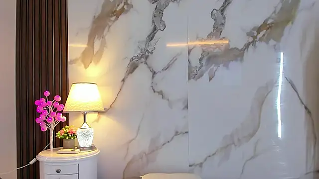 hannahill69 online show from 02-17-25, 10:51