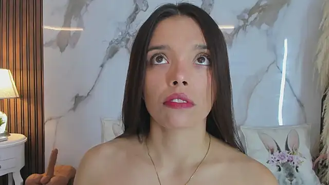 hannahill69 online show from 03-04-25, 06:04