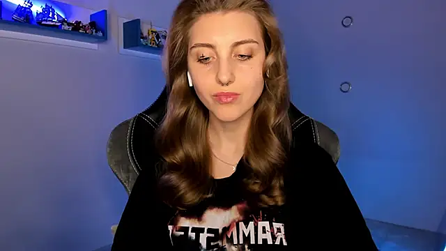 CassiaBlade1 online show from 02-21-25, 07:43