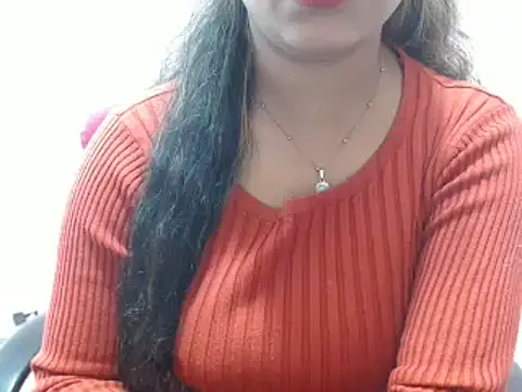 LovingPihu online show from 01-30-25, 08:01