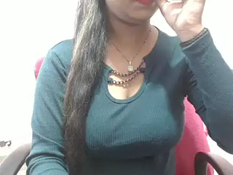 LovingPihu online show from 02-01-25, 06:00