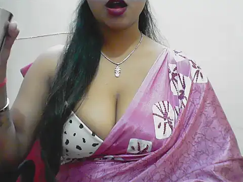 LovingPihu online show from 05-04-26, 05:47