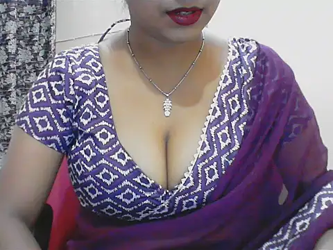 LovingPihu online show from 05-10-26, 06:18