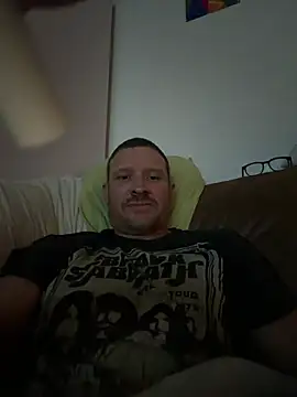 Snapshot of nesta233 chatting on 03-28-26, 06:57 nesta233 online show from 03-28-26, 06:57