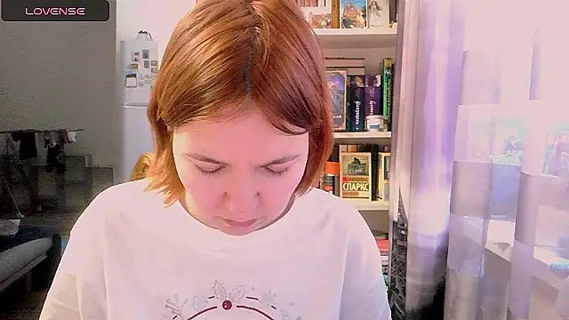 Snapshot of BrattyFoxyGirl chatting on 01-13-25, 09:19 BrattyFoxyGirl online show from 01-13-25, 09:19