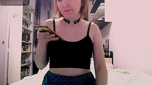 Snapshot of BrattyFoxyGirl chatting on 01-24-25, 03:45 BrattyFoxyGirl online show from 01-24-25, 03:45