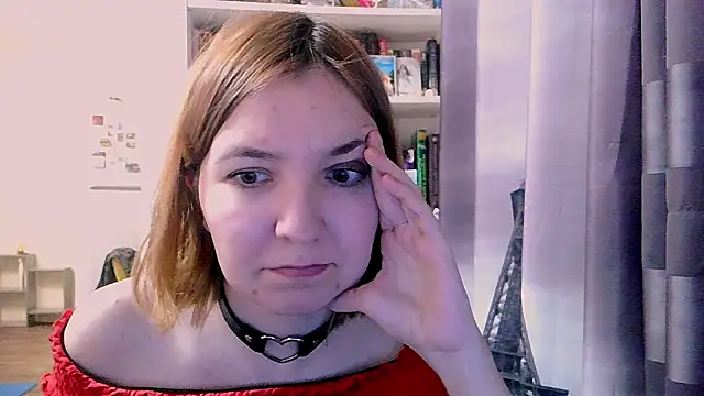 Snapshot of BrattyFoxyGirl chatting on 02-25-25, 06:20 BrattyFoxyGirl online show from 02-25-25, 06:20