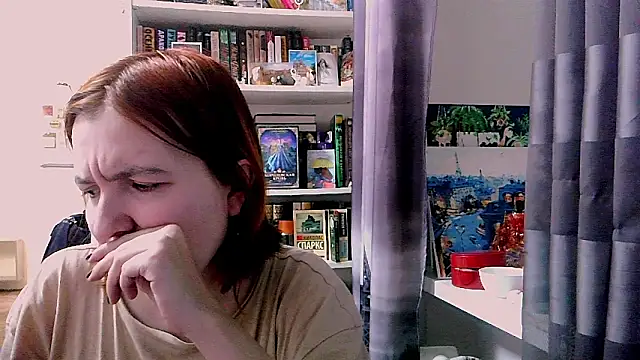 Snapshot of BrattyFoxyGirl chatting on 03-21-25, 05:45 BrattyFoxyGirl online show from 03-21-25, 05:45