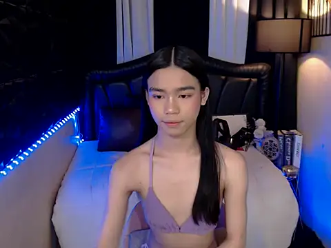 Snapshot of VerSexTs chatting on 10-06-25, 07:33 VerSexTs online show from 10-06-25, 07:33